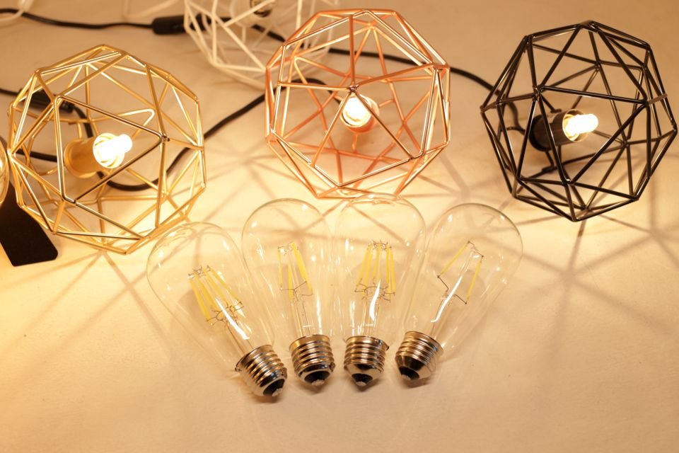 E27 E14 Retro Edison LED Filament Bulb Lamp 220V-240V Light Bulb C35 G45 A60 ST64 G80 G95 G125 Glass Bulb Vintage Candle Light