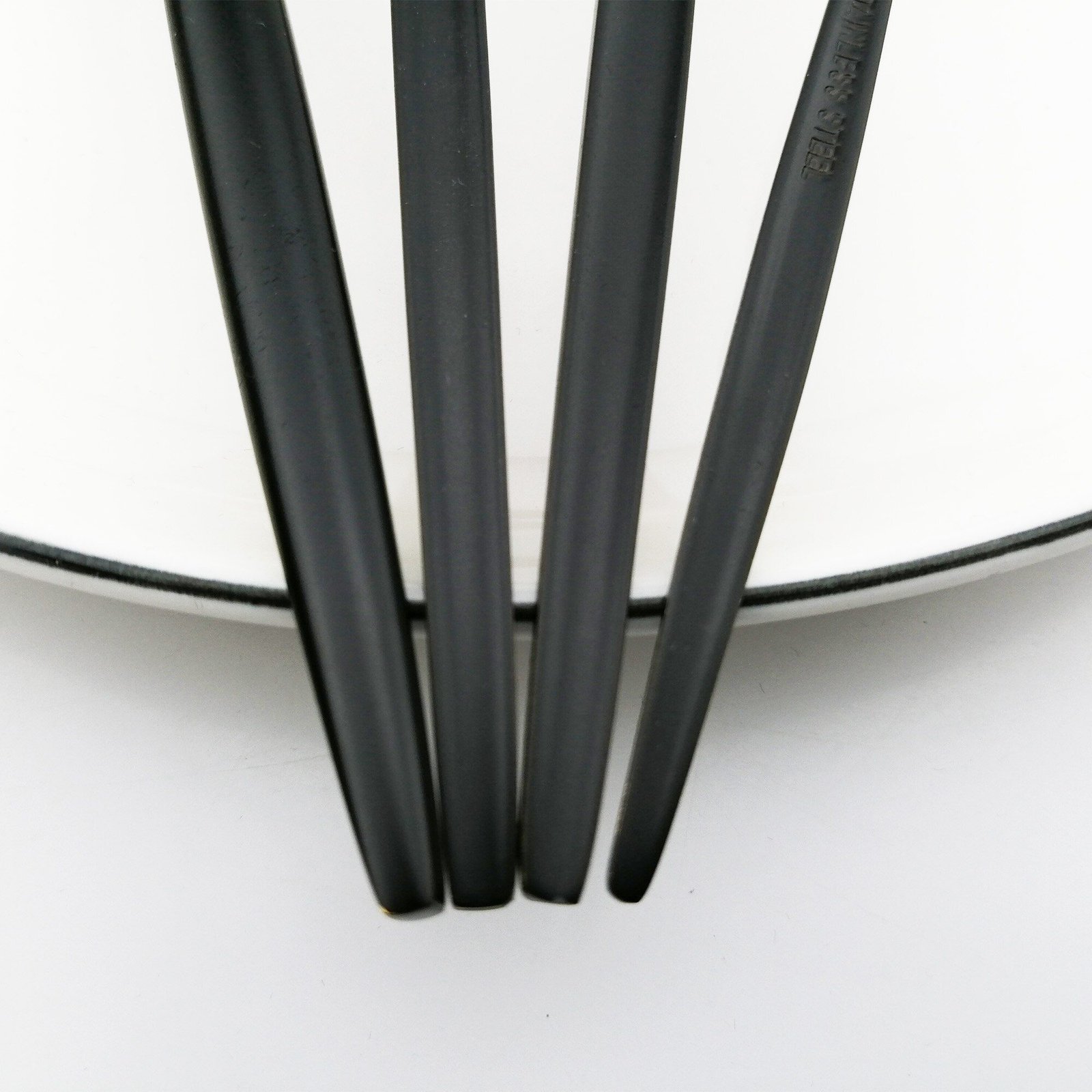 24pcs White Gold Dinnerware Set Stainless Steel Knife Fork Spoon Cutlery Set Kitchen Tableware Set Flatware Set Wholesale