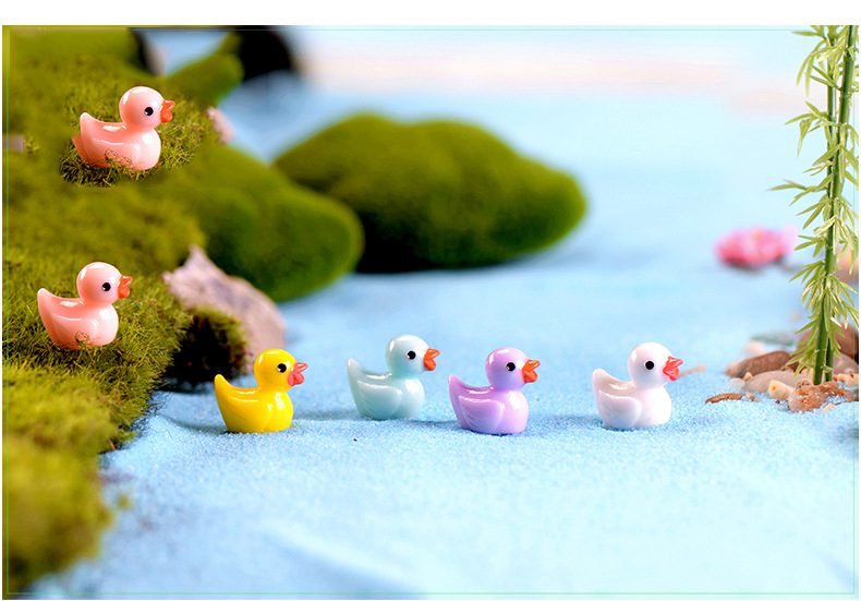 5 Pcs Cute Yellow Duck Miniature Figurine Ornaments Micro Landscape Decoration Accessories Simulated Animal Resin Charms Crafts