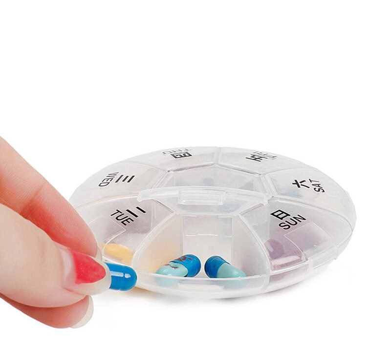 Medicine Pill Cutter Box Portable Drug Box Useful Grinder Splitter Medicine Pill Holder Tablet Cutter Splitter Divider Pill Case