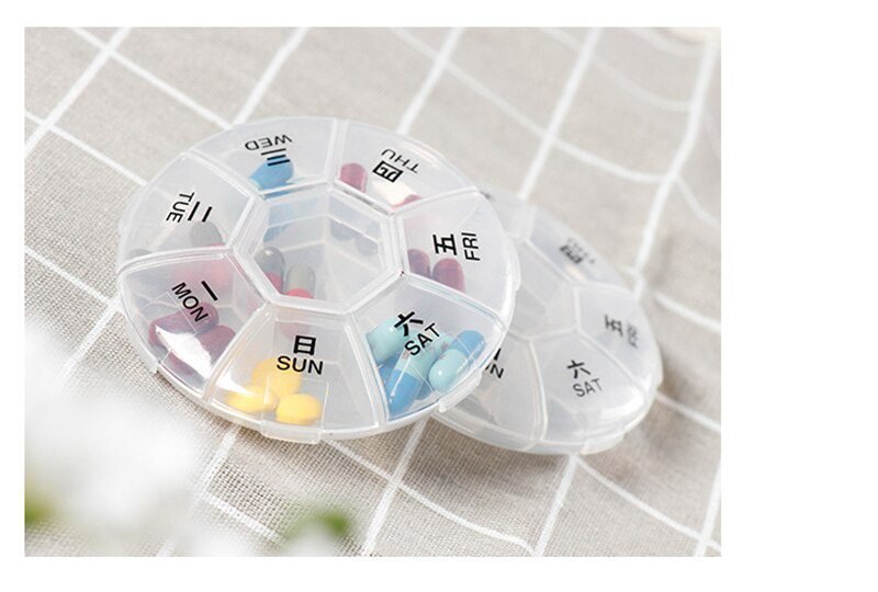 Medicine Pill Cutter Box Portable Drug Box Useful Grinder Splitter Medicine Pill Holder Tablet Cutter Splitter Divider Pill Case