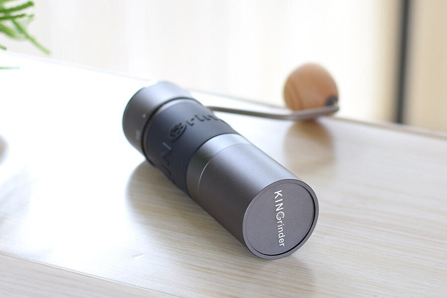 Kingrinder K4 /K6 manual coffee grinder portable mill 420stainless steel 48mm stainless steel Titanium plating burr
