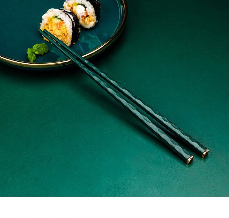 5Pairs High Quality Japanese Non-Slip Chopsticks Korean Home Hotel Restaurant Portable Healthy Food Stick For Sushi Chopsticks