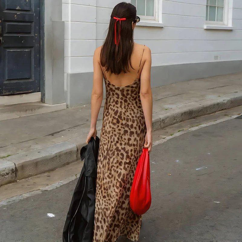 Vintage Leopard Print Chiffon Sexy Cami Dress Women V Neck Sleeveless Party Dress Fashion 2024 Summer Streetwear Dress Vintage Leopard Print Chiffon Sexy Cami Dress Women V Neck Sleeveless Party Dress Fashion 2024 Summer Streetwear Dress