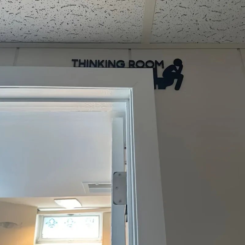 1pc Modern Metal Toilet Door Sign - Stylish Thinking Room Wall Sculpture - Home Decor Artwork - Decorative Door Frame Pendant